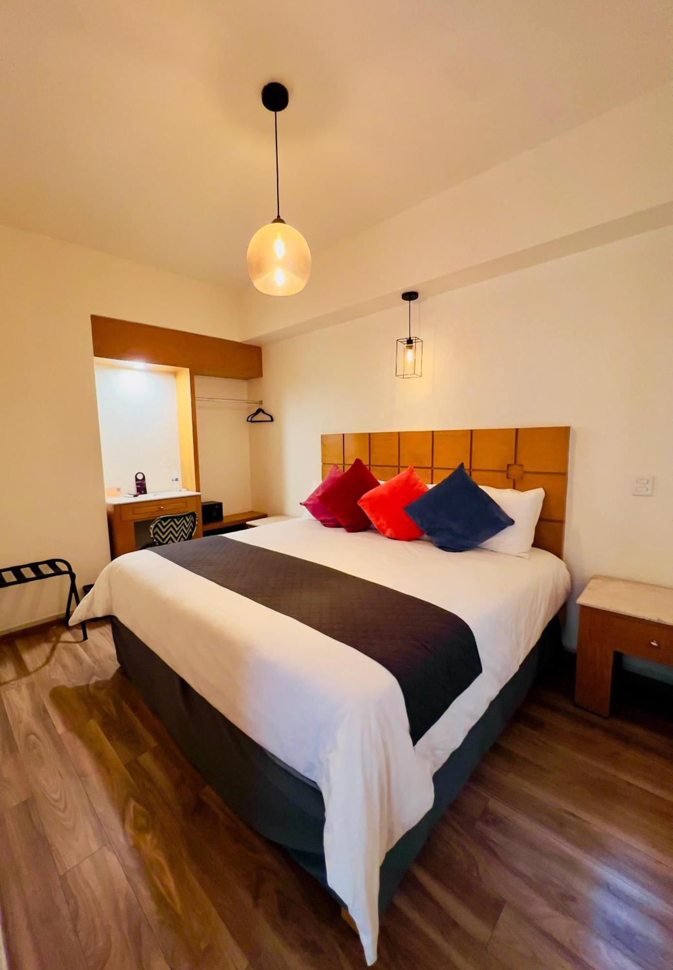 Hotel Consulado Guadalajara Ngoại thất bức ảnh
